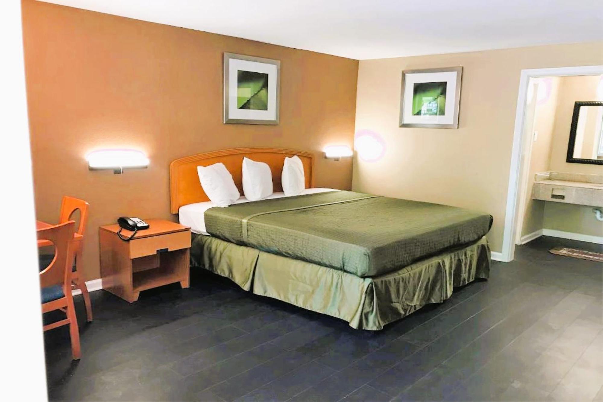 Budgetel Inn&Suites Tallahassee Eksteriør bilde